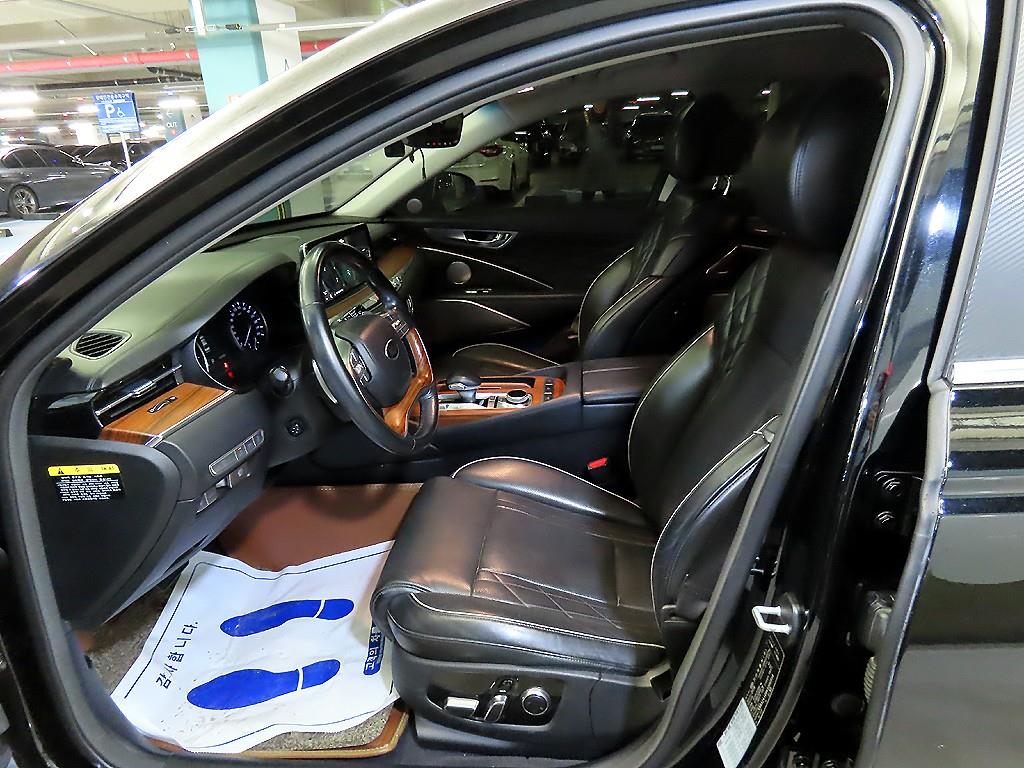 KIA K9 - Vista 6