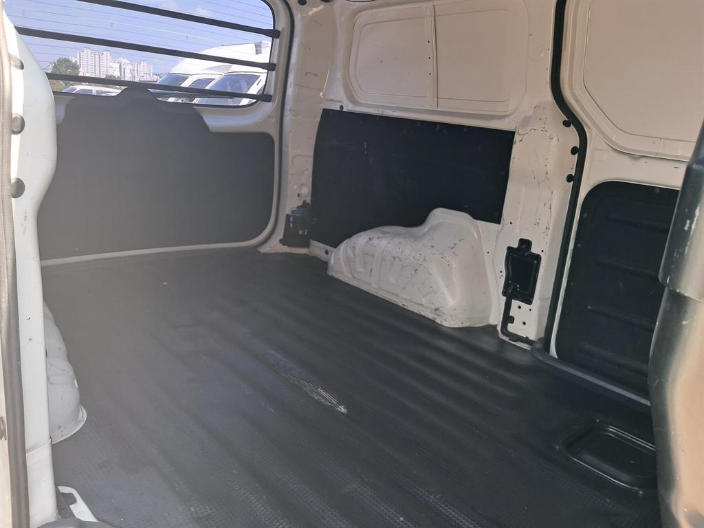 HYUNDAI Starex 2017 Blanco - Importación desde Corea - HF Imports Iquique - Foto 13