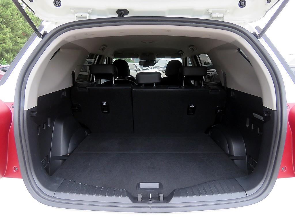 Ssangyong Tivoli - Vista 5