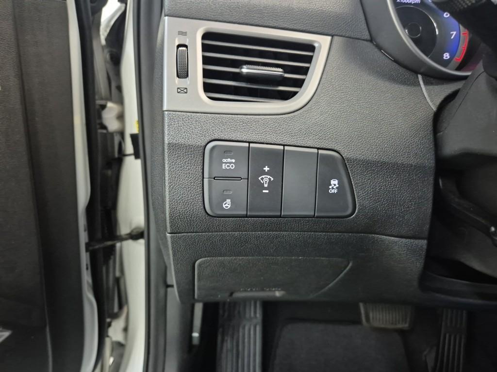 HYUNDAI Avante 2014 Gris - Importación desde Corea - HF Imports Iquique - Foto 15