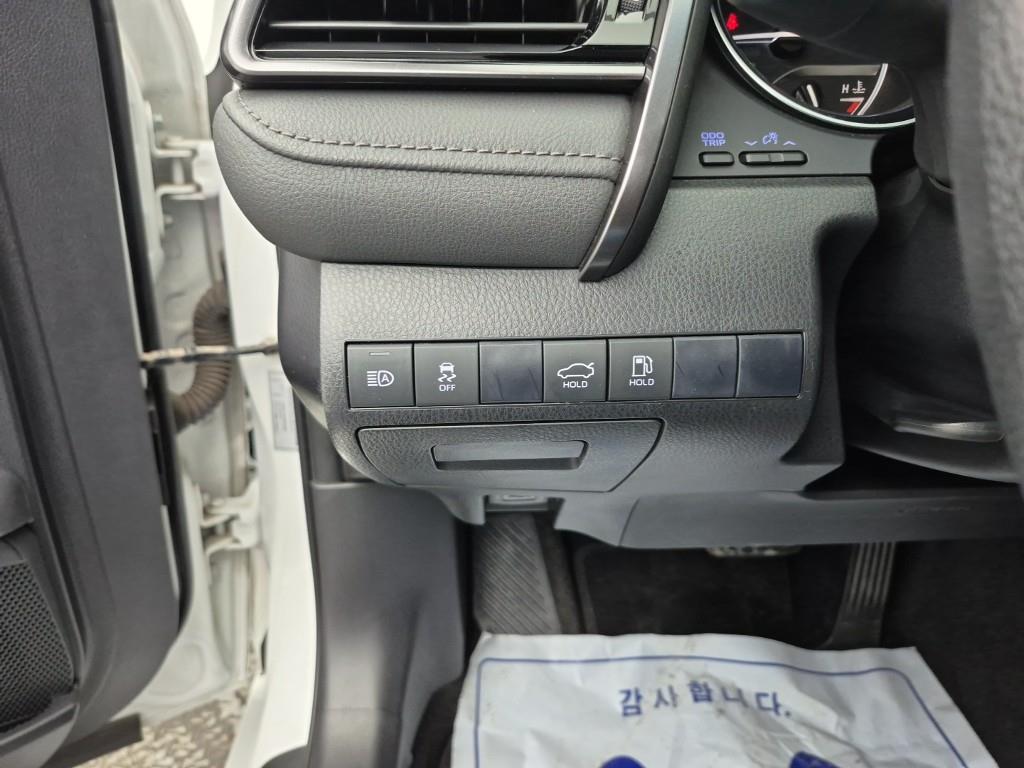 Toyota Camry 2022 Blanco - Importación desde Corea - HF Imports Iquique - Foto 16