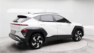 HYUNDAI Kona - Vista 4