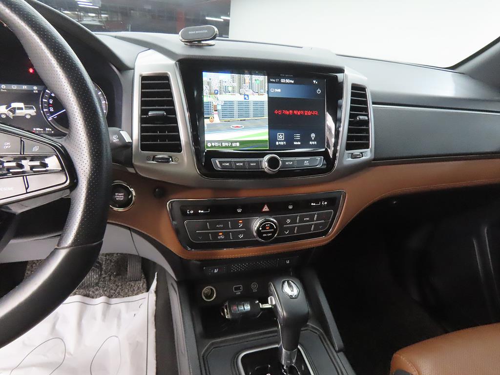 Ssangyong Rexton - Vista 10