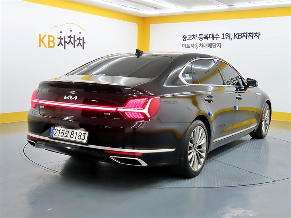 KIA K9 - Vista 4