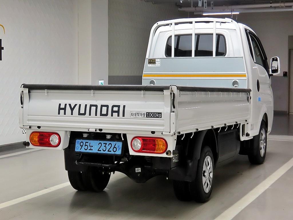 Small Truck Cargo (small) - Vista 4