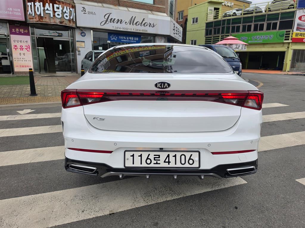 KIA K5 - Vista 5