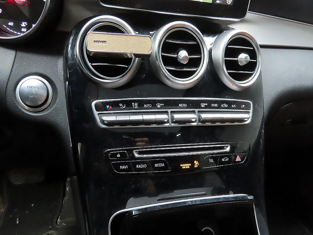 Mercedes Benz GLC Class 2018 Negro - Importación desde Corea - HF Imports Iquique - Foto 15