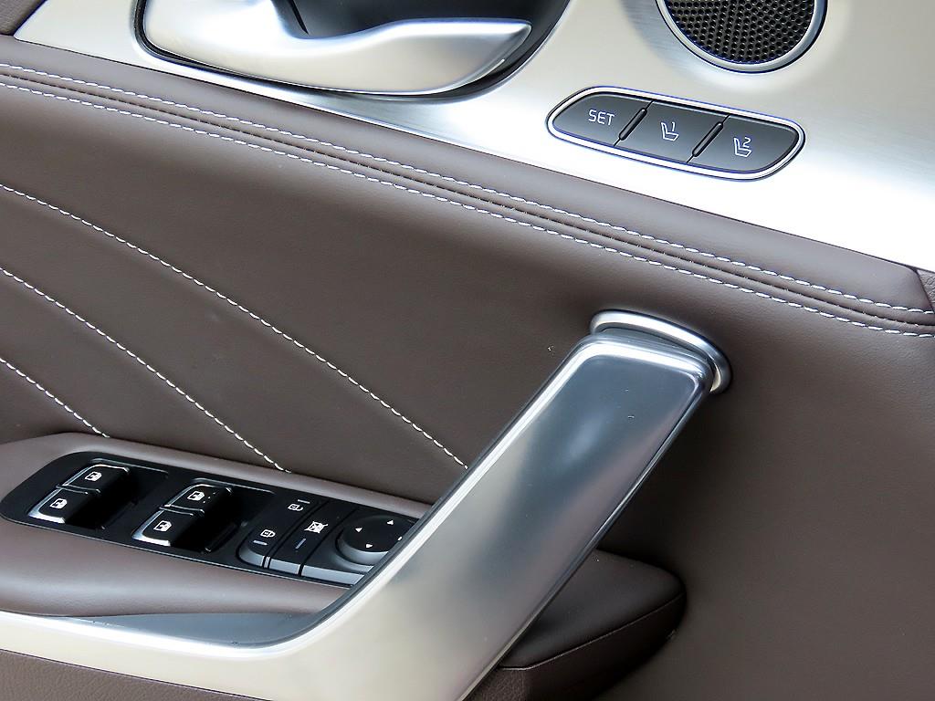 KIA Stinger - Vista 11