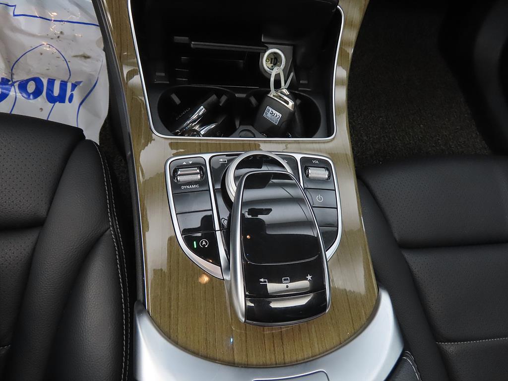 Mercedes Benz C Class - Vista 11