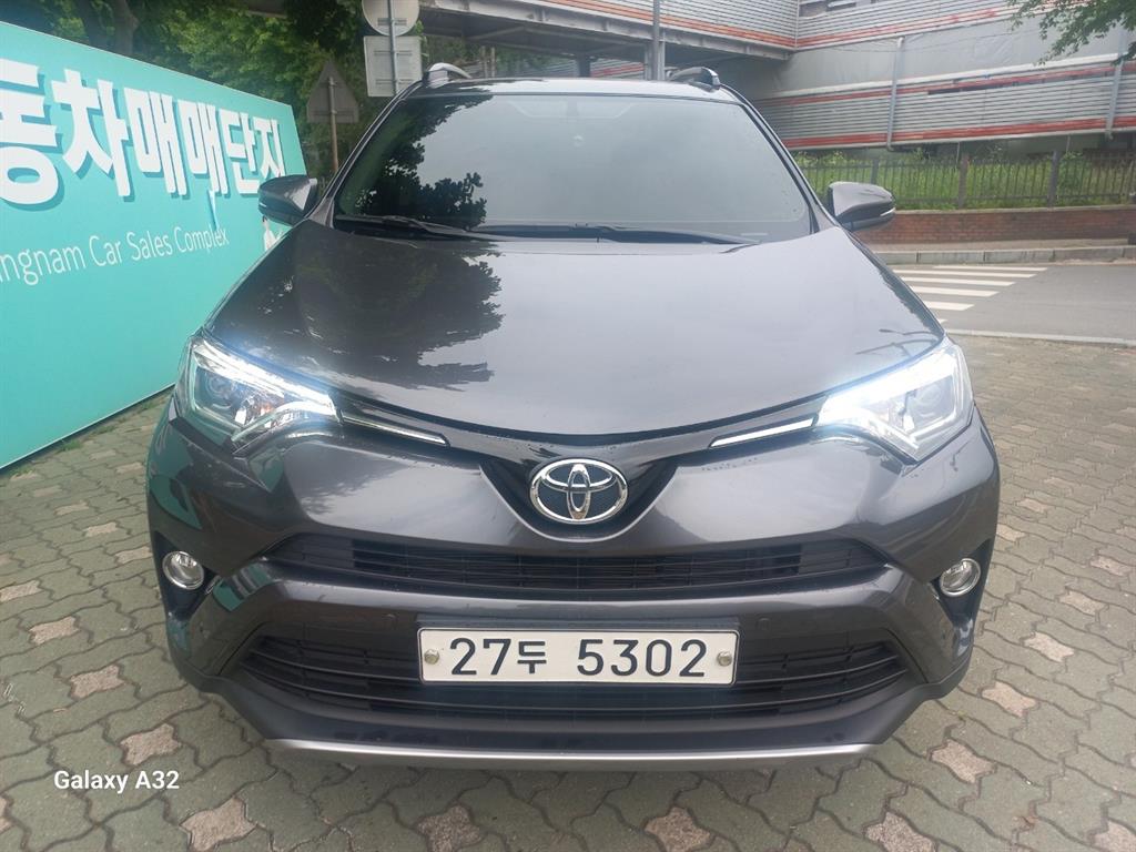 Toyota RAV4 2018 Gris - Importación desde Corea - HF Imports Iquique - Foto 1