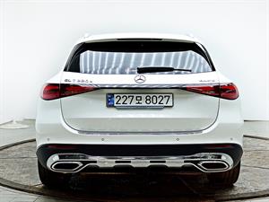 Mercedes Benz GLC Class - Vista 6