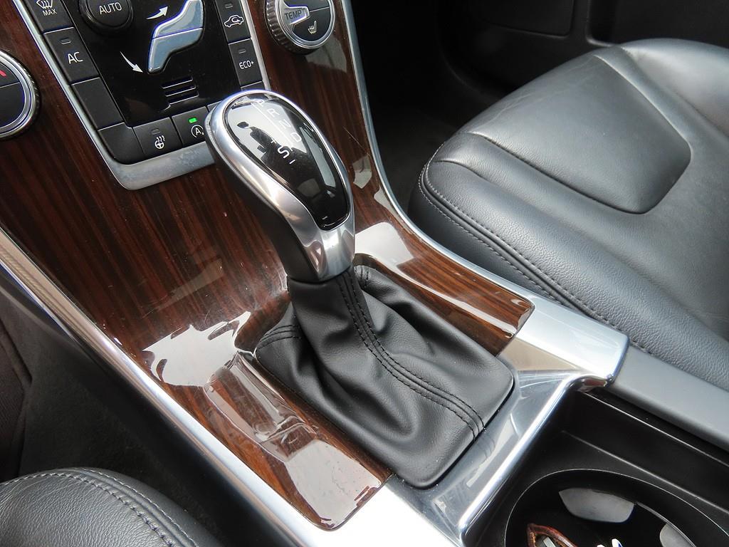 Volvo XC60 2015 Negro - Importación desde Corea - HF Imports Iquique - Foto 15