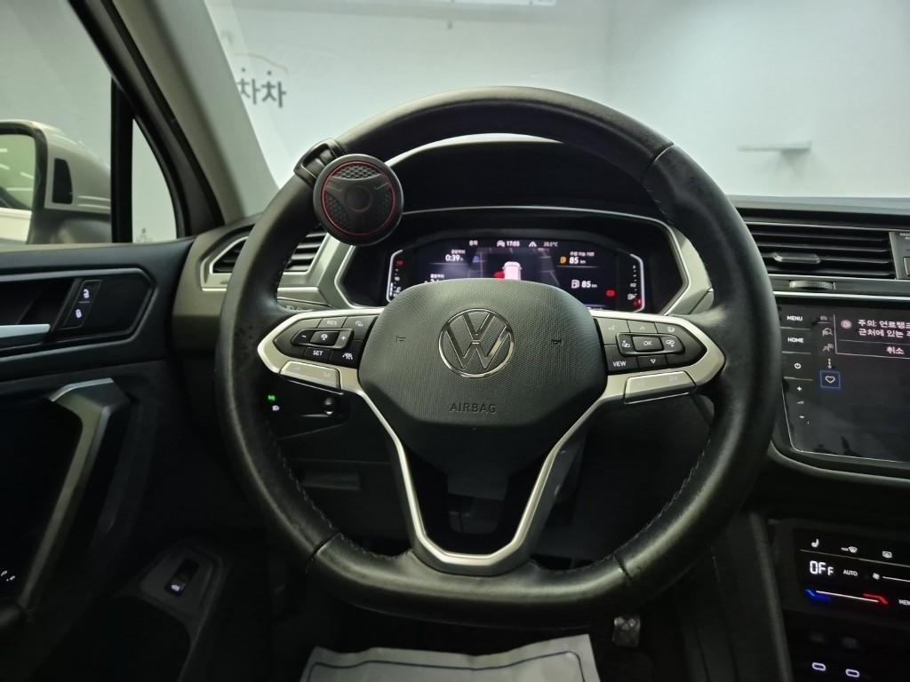 Volkswagen Tiguan - Vista 9