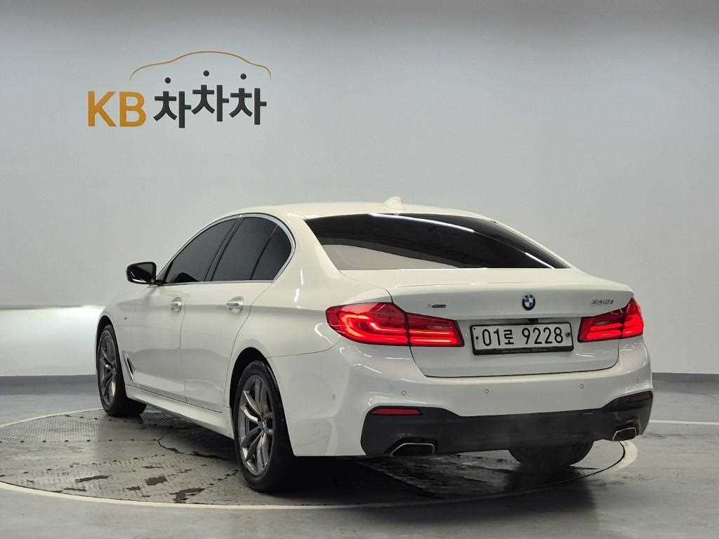 BMW 5 Series - Vista 2