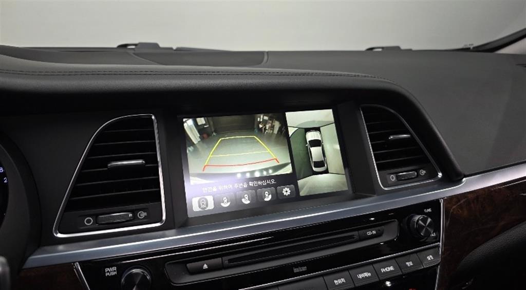 HYUNDAI Aslan - Vista 12