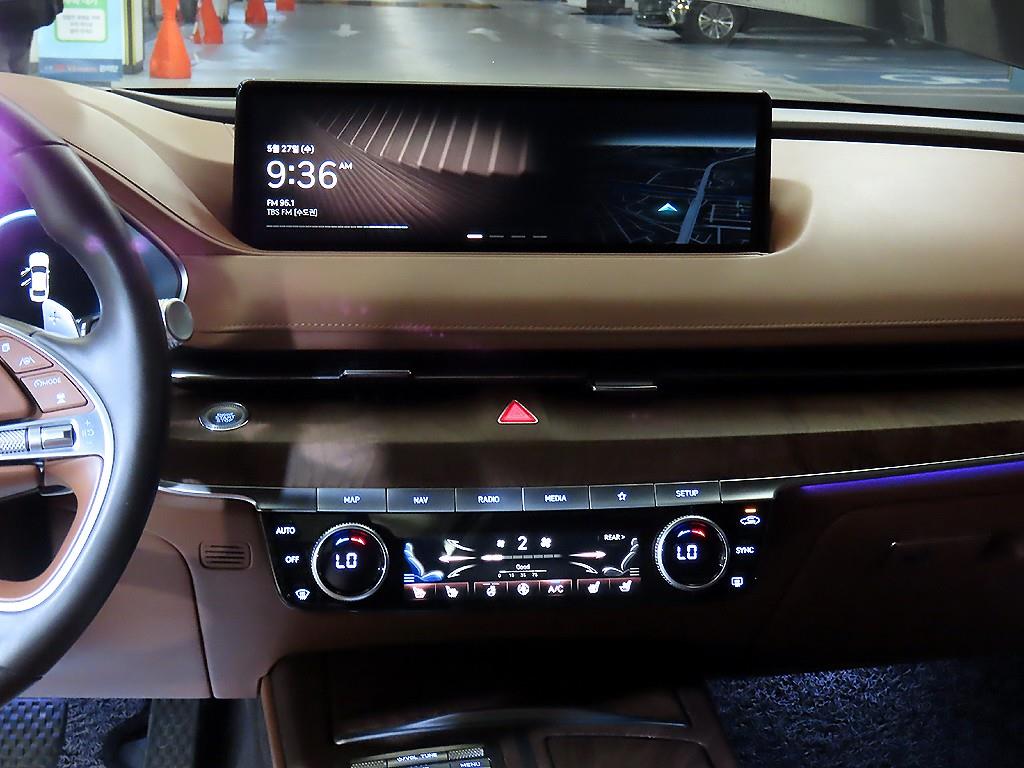 Genesis G80 - Vista 11