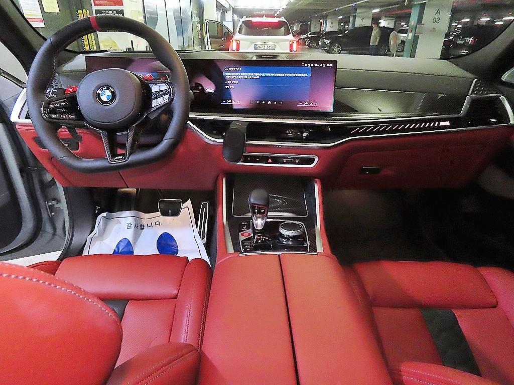 BMW X6M - Vista 10