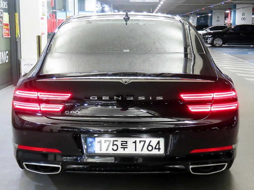 Genesis G80 - Vista 5
