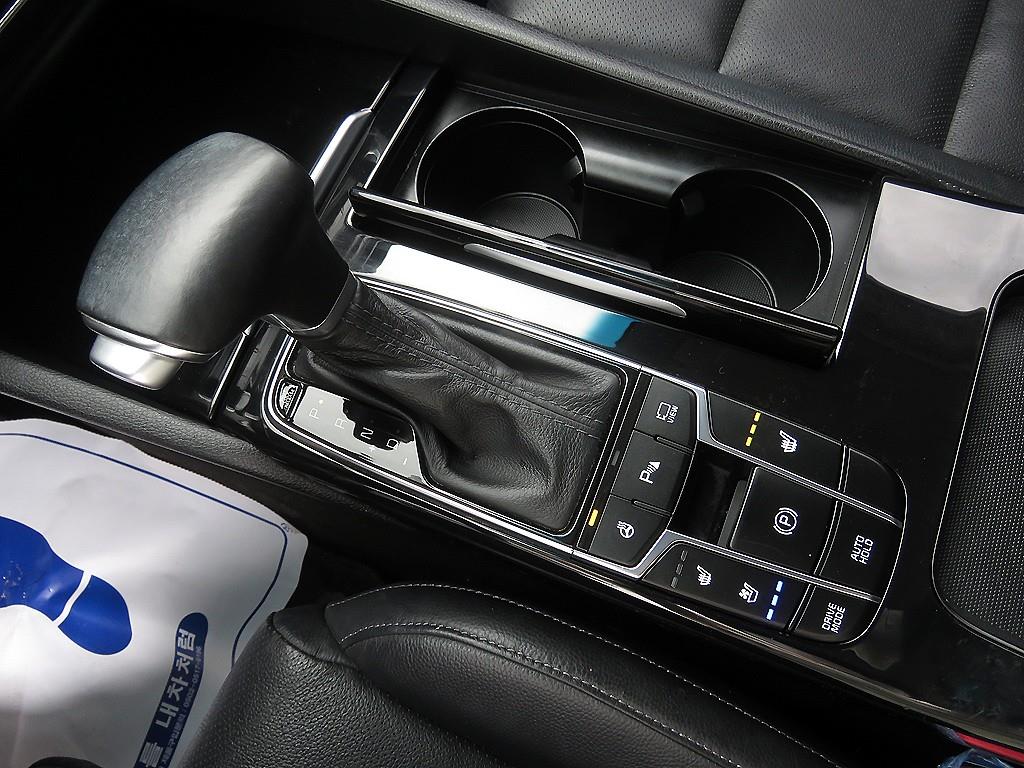 KIA K7 - Vista 12