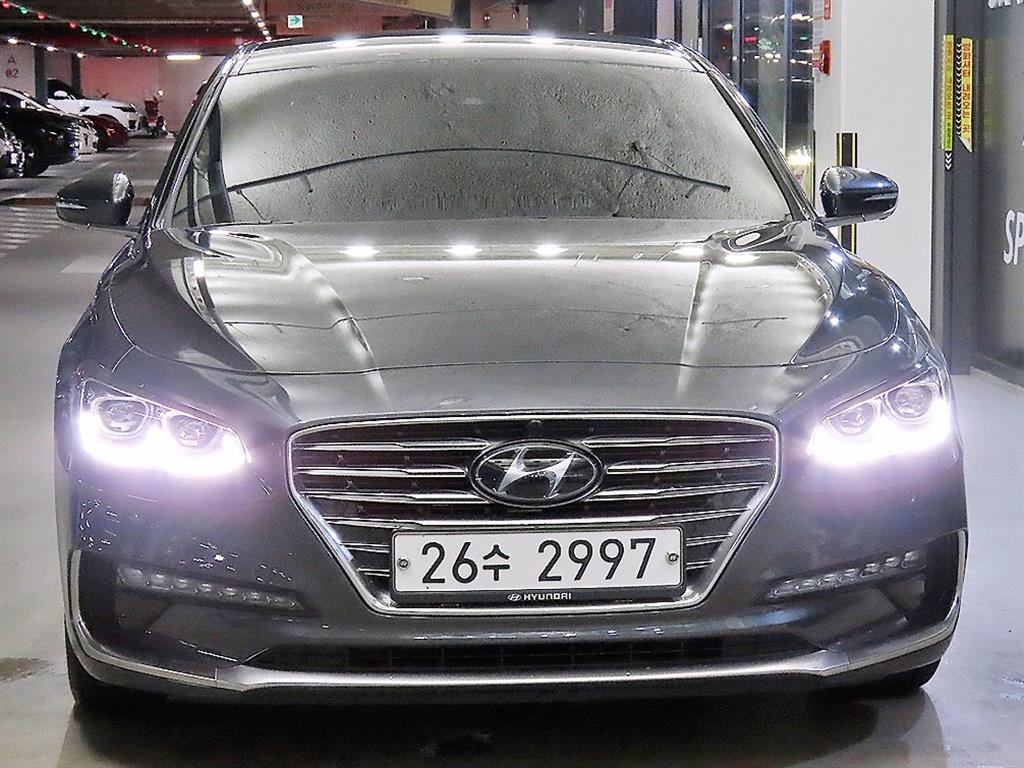 HYUNDAI Grandeur - Vista 2