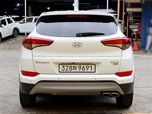HYUNDAI Tucson - Vista 6