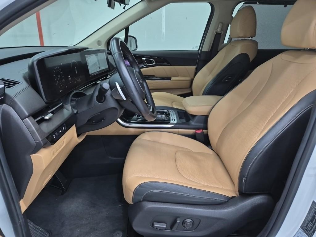 KIA Carnival - Vista 6