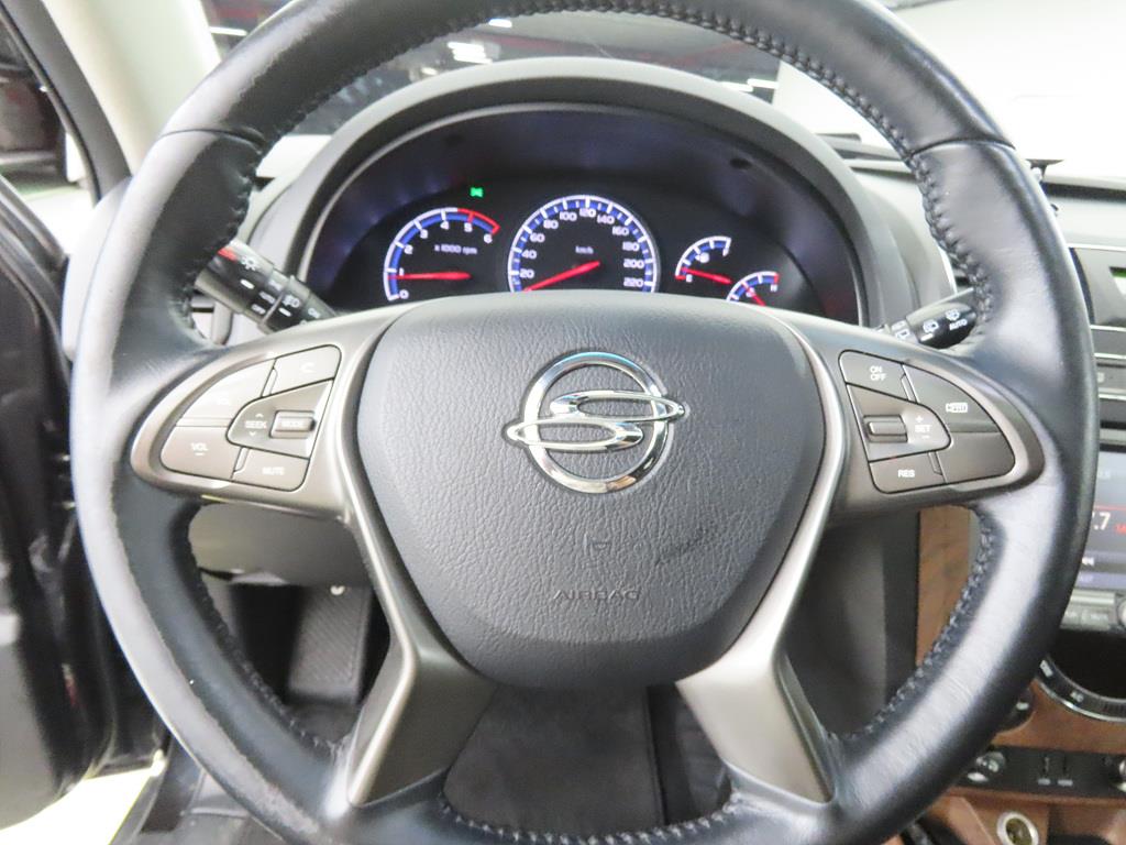 Ssangyong Rexton - Vista 8