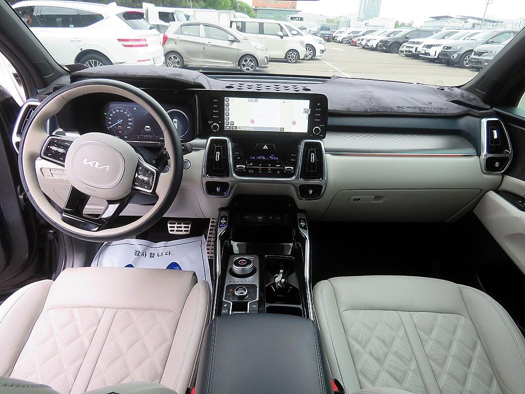 KIA Sorento - Vista 9