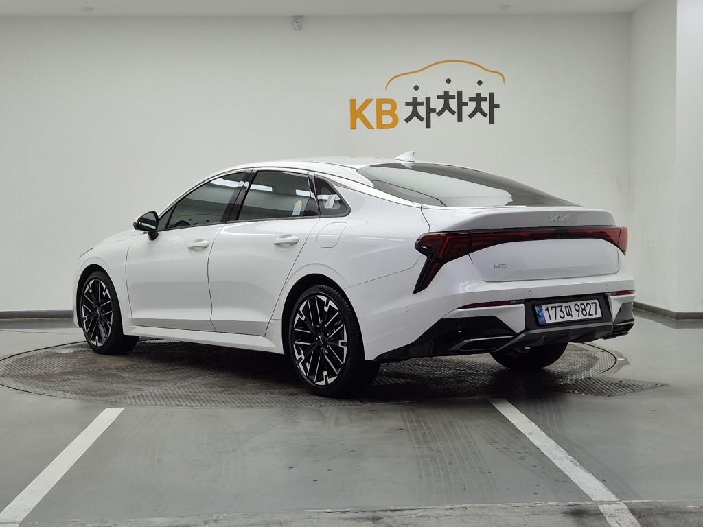 KIA K5 - Vista 3