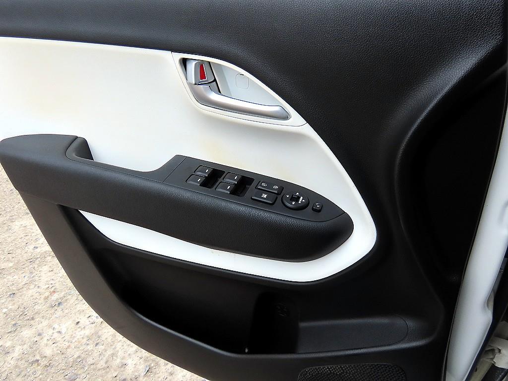 KIA Ray - Vista 11