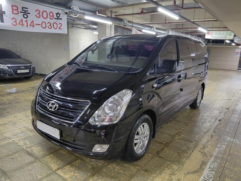 HYUNDAI Starex 2017 Negro - Importación desde Corea - HF Imports Iquique - Foto 1