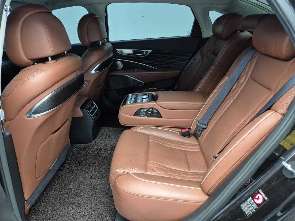 KIA K9 - Vista 11
