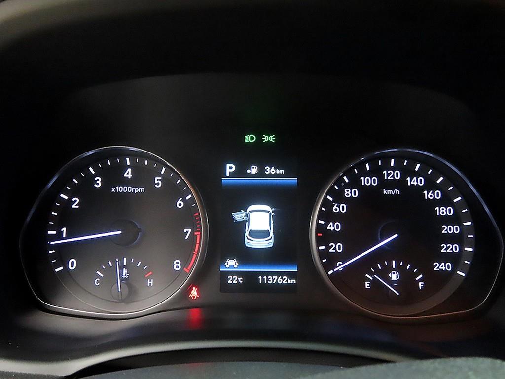 HYUNDAI i30 - Vista 8