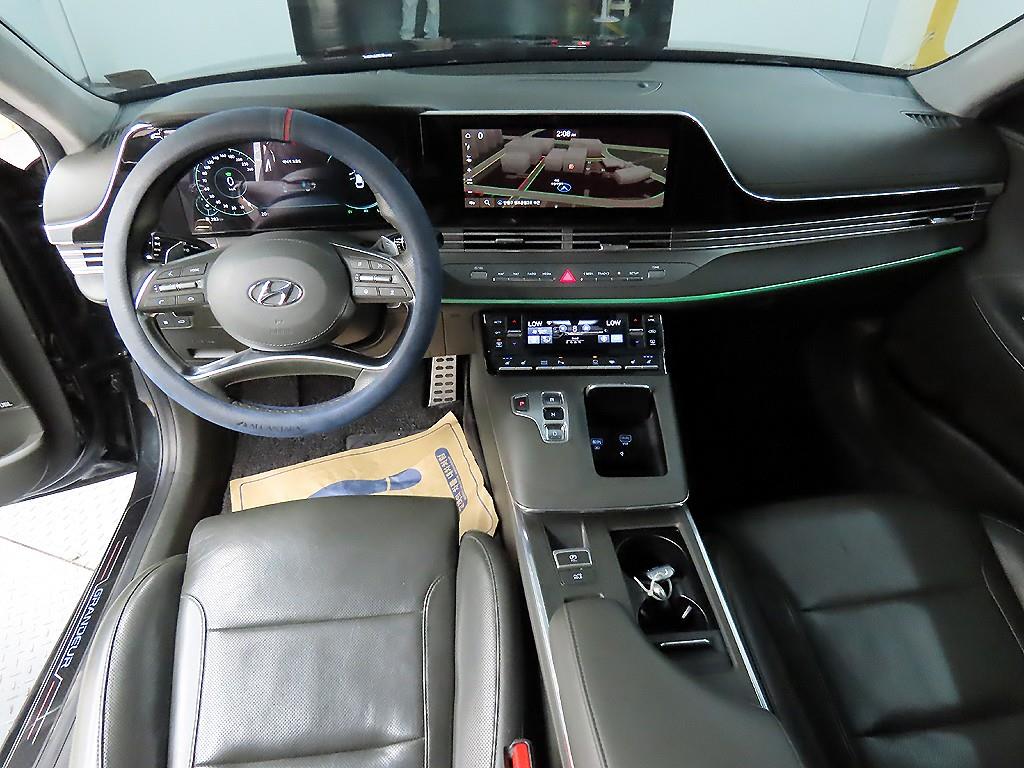 HYUNDAI Grandeur - Vista 7