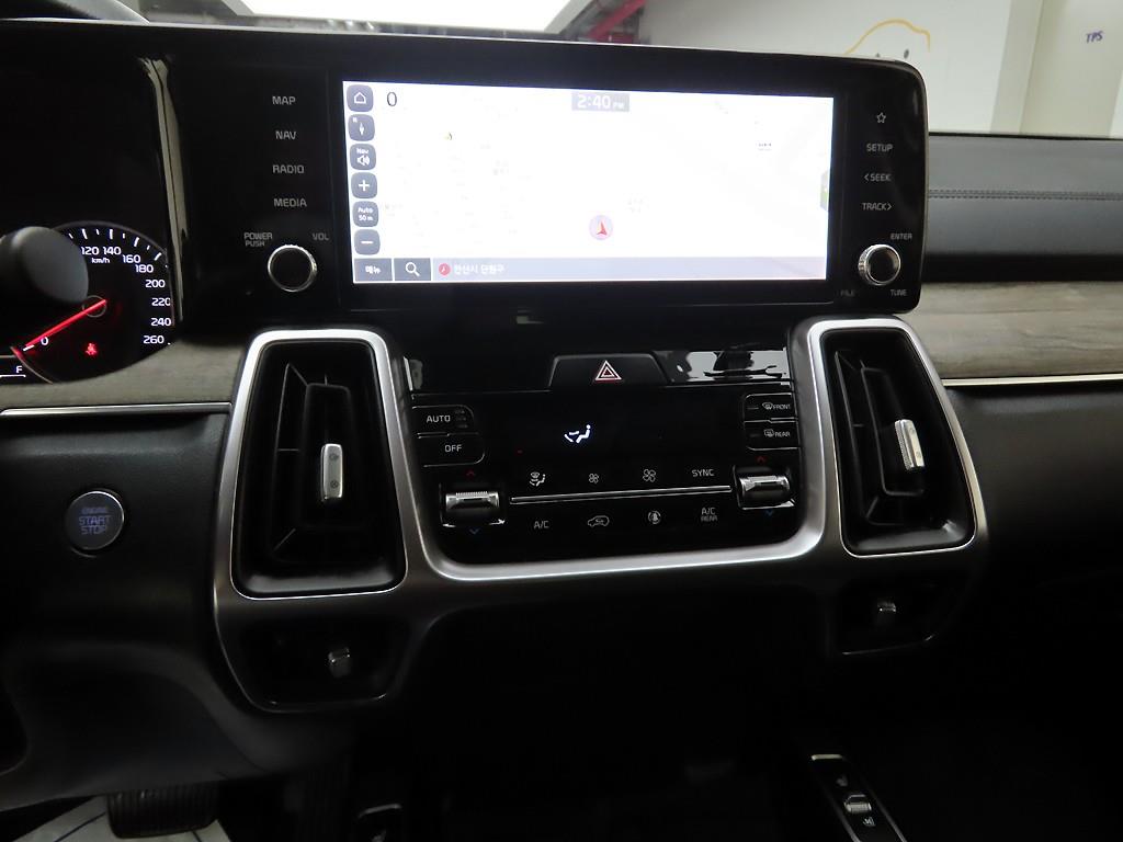 KIA Sorento - Vista 9