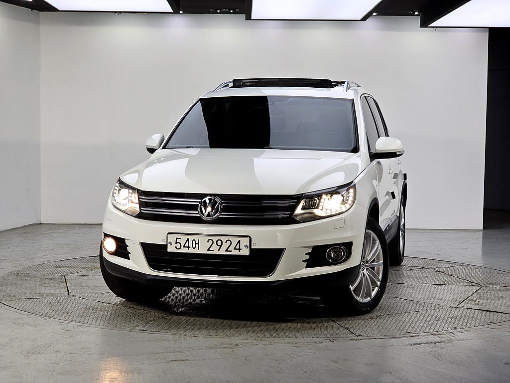 Volkswagen Tiguan - Vista 2