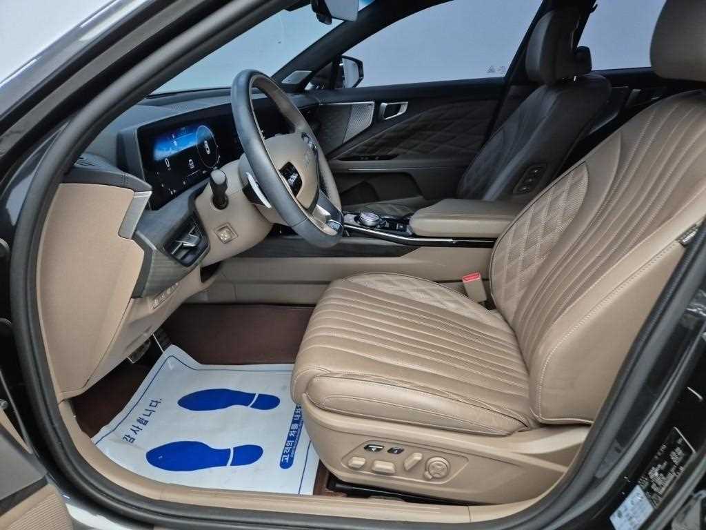 KIA K8 - Vista 11