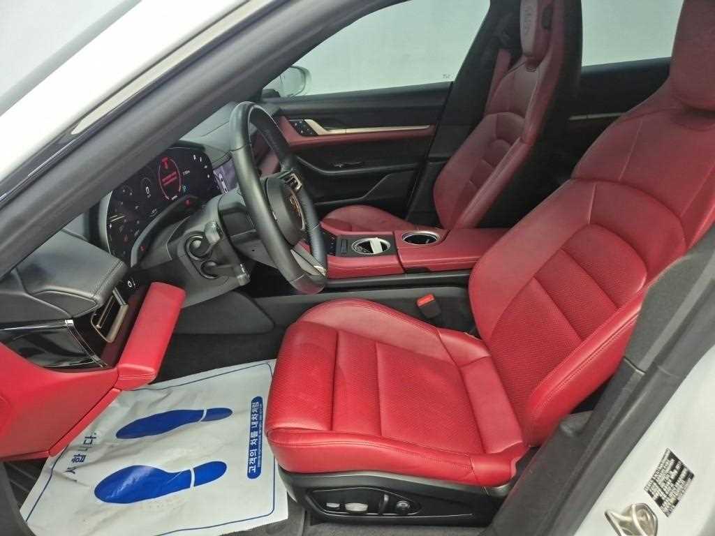 Porsche Taycan - Vista 11