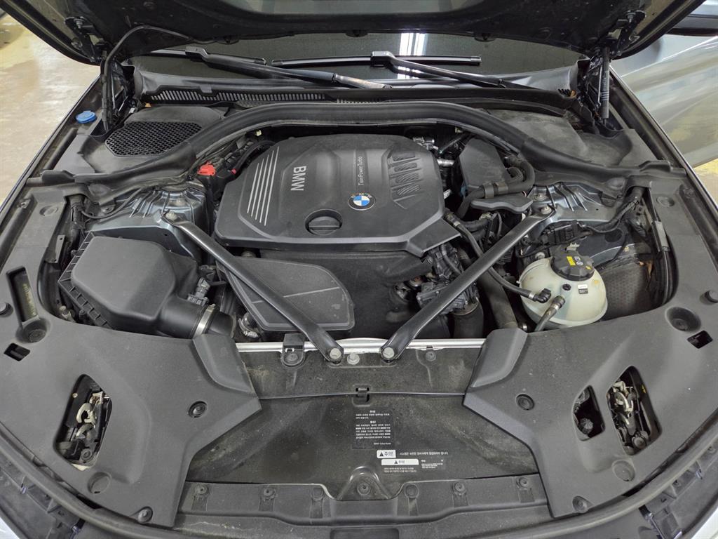 BMW 5 Series 2018 Gris - Importación desde Corea - HF Imports Iquique - Foto 18
