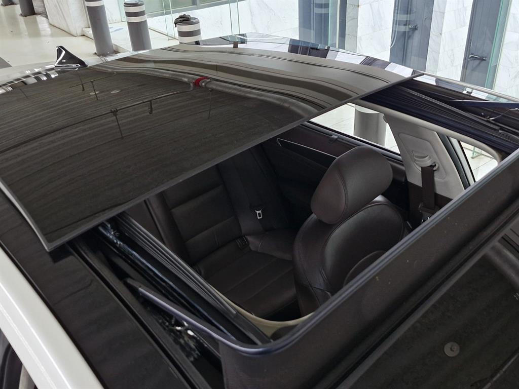 KIA K7 - Vista 5
