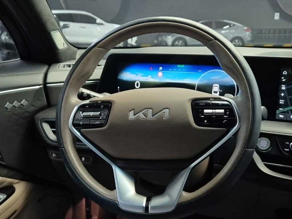 KIA K8 - Vista 9