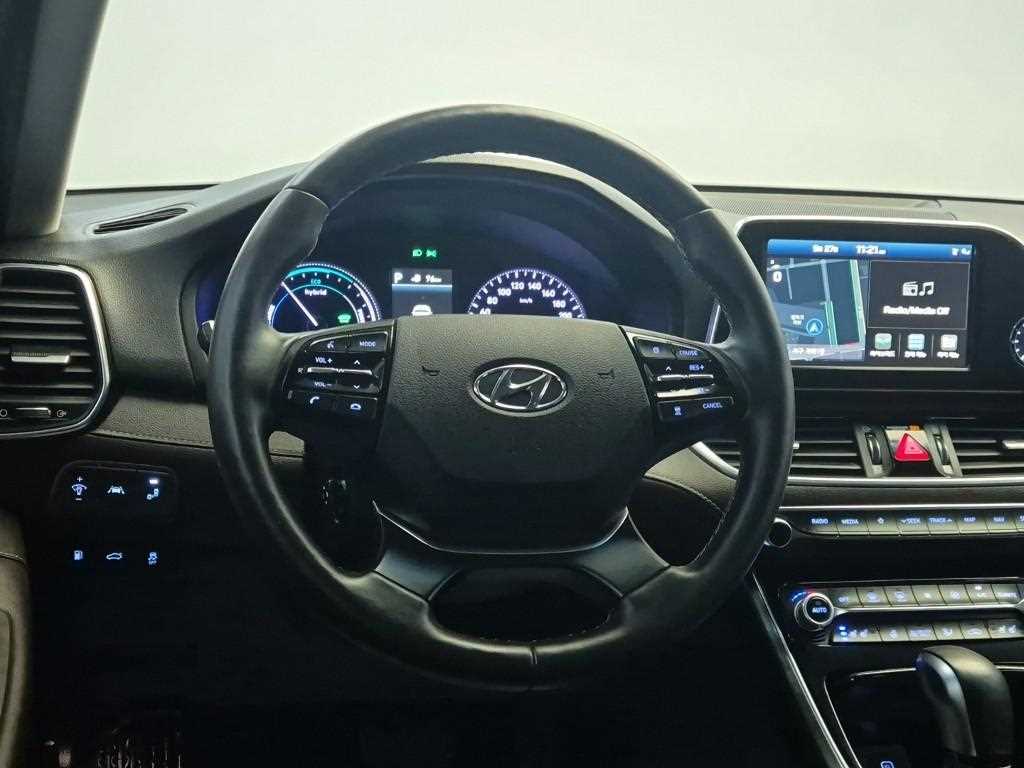 HYUNDAI Grandeur - Vista 9