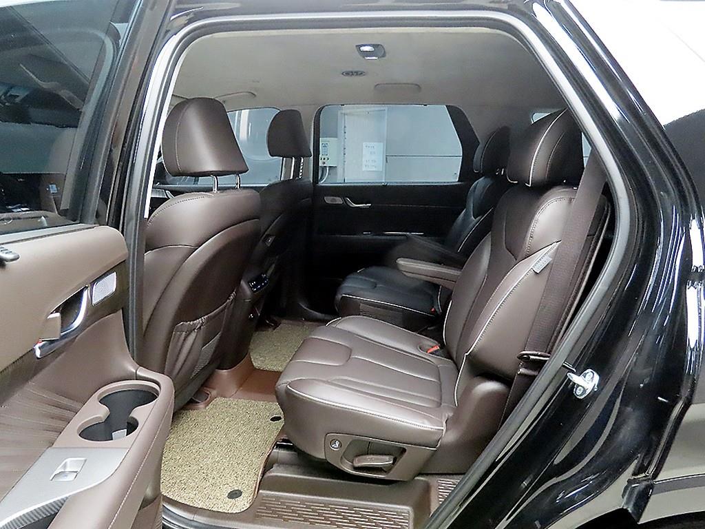HYUNDAI Palisade - Vista 6