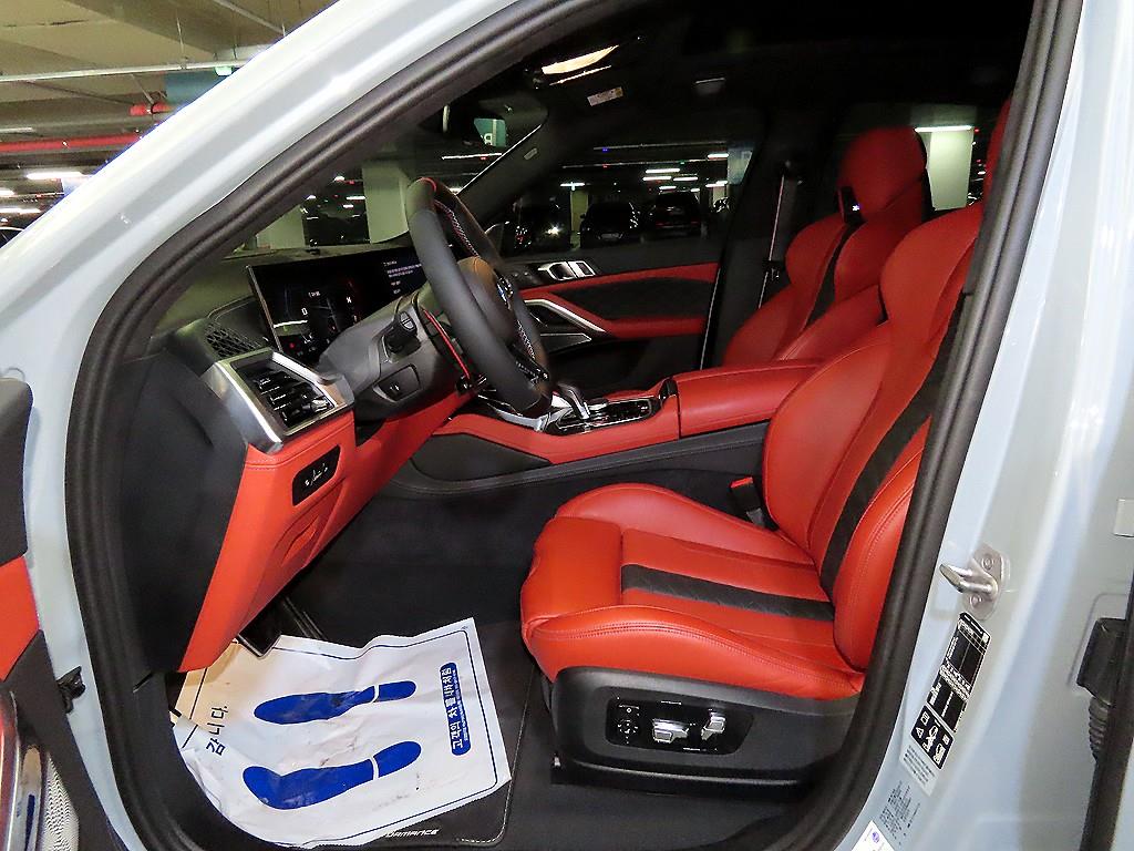 BMW X6M - Vista 6