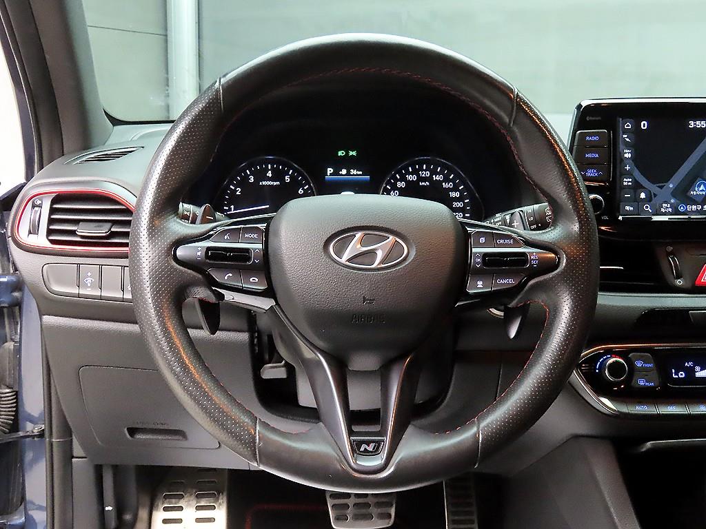 HYUNDAI i30 - Vista 9