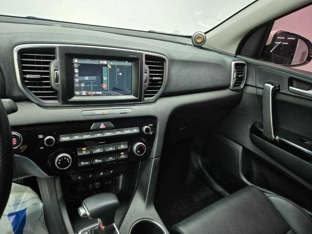 KIA Sportage - Vista 10