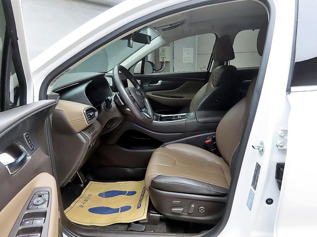 HYUNDAI Santa Fe - Vista 5
