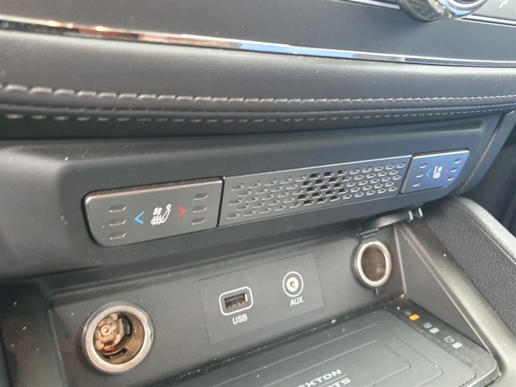 Ssangyong Rexton - Vista 11