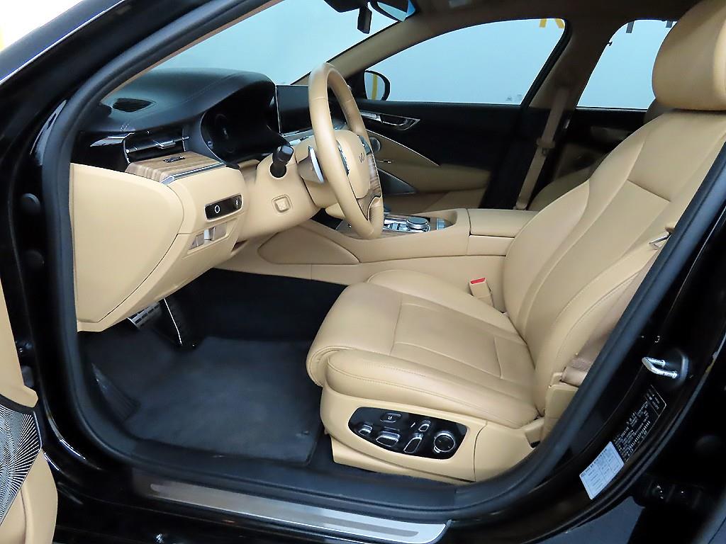 KIA K9 - Vista 5