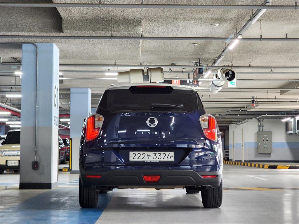 Ssangyong Tivoli - Vista 3